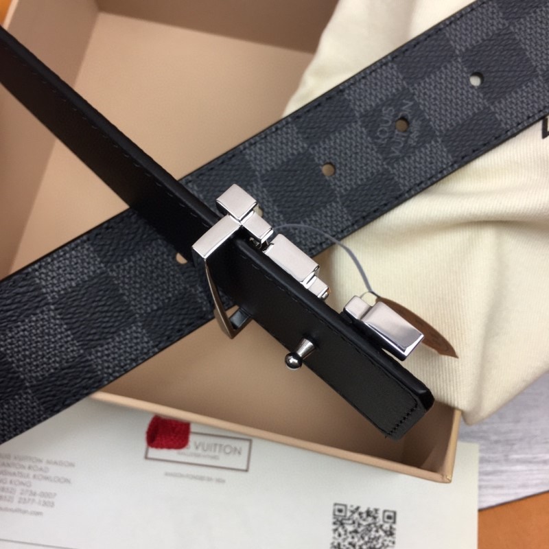 l0vis Vvtt0n belts